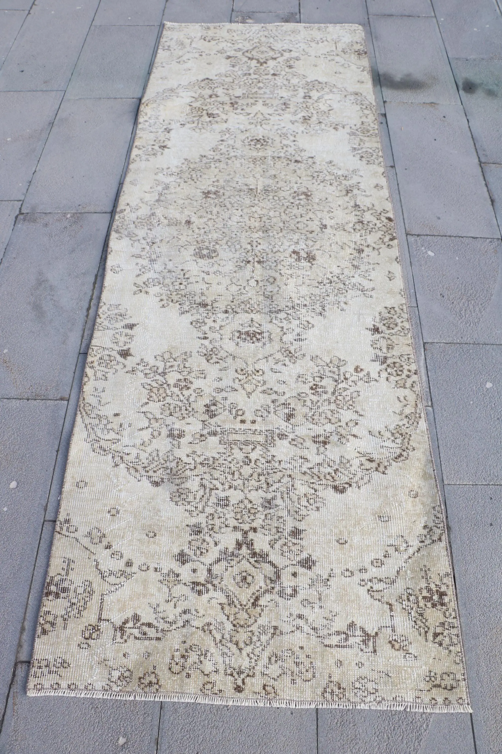 Turkish Vintage Rug, 2.8x8.3 ft Rug, White Brown Southwestern Wool Rug - 1