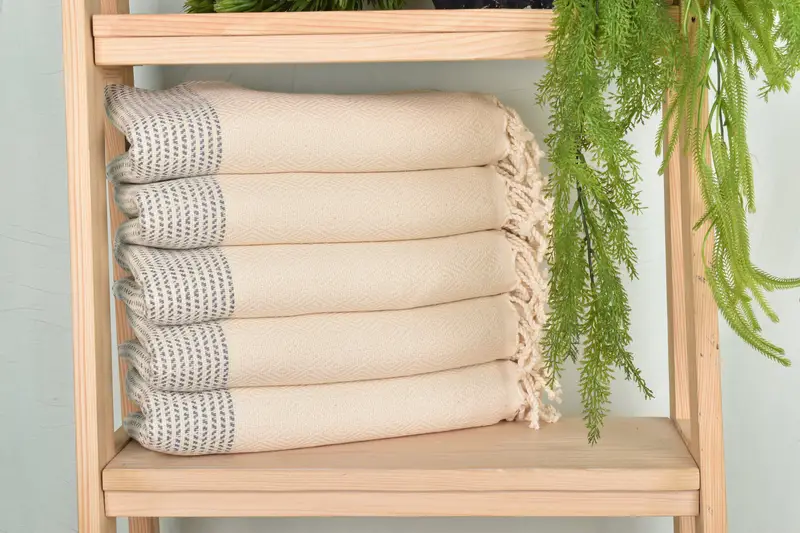 Beach towel, Sand-free peshtemal towel for the beach, Pool Towels, Grandma Gift, Turkish bath towel, 70x40 Cotton Diamond Towel, Best Friend Gift - 1