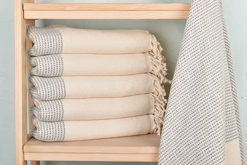 Beach towel, Sand-free peshtemal towel for the beach, Pool Towels, Grandma Gift, Turkish bath towel, 70x40 Cotton Diamond Towel, Best Friend Gift - 2