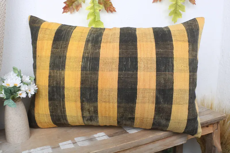 Boho Chic Pillow Cover, Handmade Rug Seat Cushion Case, 16x24 Yellow Cushion Cover, Kilim Pillow, Pillow, Vintage Kilim Pillow, Pillow for Sofa - 4