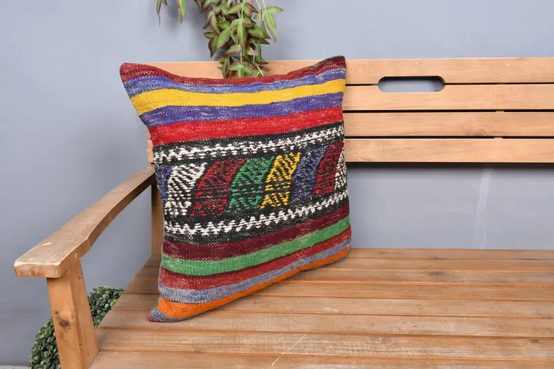 Cushion Cover, Home Decor Pillow, Bohemian Cushion Pillow Sham, Kilim Cushion Sham, Vintage Pillow, Traditional Cushion Cover, 20x20 Green Pillow - 1