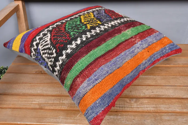 Cushion Cover, Home Decor Pillow, Bohemian Cushion Pillow Sham, Kilim Cushion Sham, Vintage Pillow, Traditional Cushion Cover, 20x20 Green Pillow - 2
