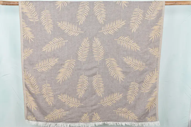 Leaf Design Handmade Organic Cotton Towel, Beige, 40x67 Inches
