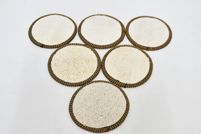 Posavasos blancos elegantes, posavasos planos