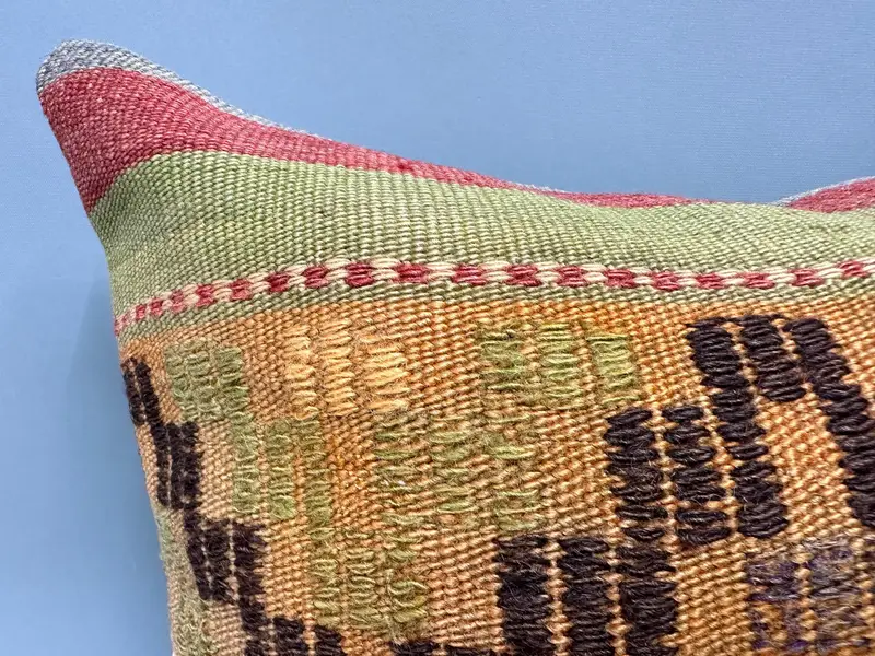 Ethnic Throw Cushion, Cushion Case, 18x18 Red Pillow, Ethnical Kilim Rug Pillow, Car Pillow, Throw Kilim Pillow, Home Decor Pillow - 5