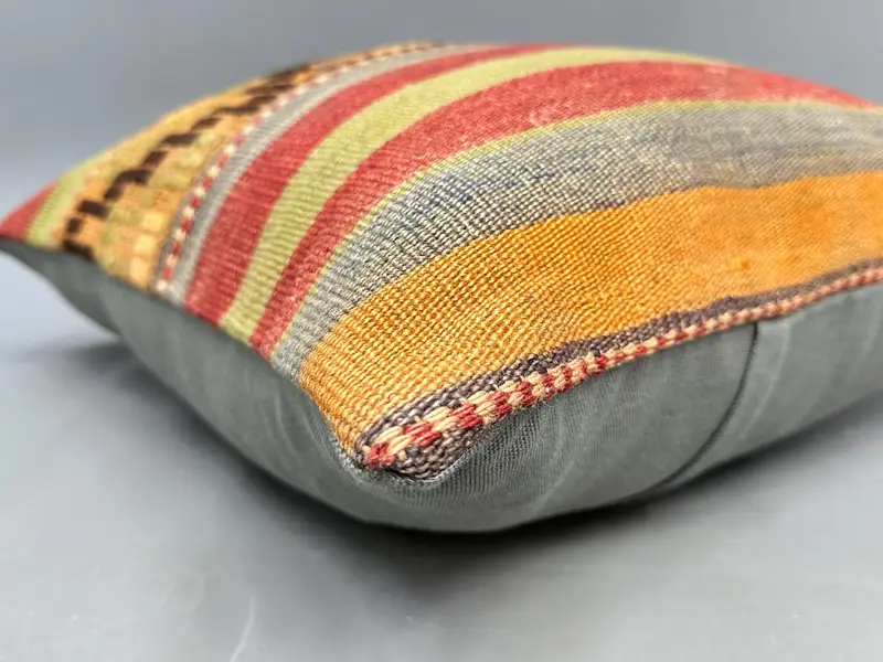 Ethnic Throw Cushion, Cushion Case, 18x18 Red Pillow, Ethnical Kilim Rug Pillow, Car Pillow, Throw Kilim Pillow, Home Decor Pillow - 6