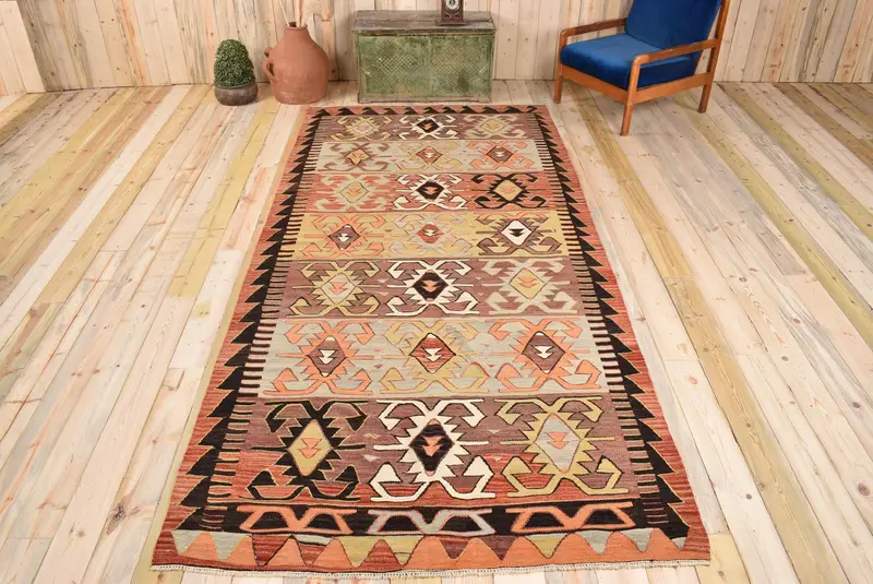 Teppich mit Tiermotiv in Grün und Rot, 1,5 x 3,3 m, elegantes Dekor