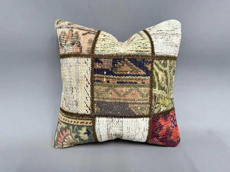 Handgewebtes türkisches Kelim-Wurfkissen, 16x16 Vintage-Patchwork-Kissen