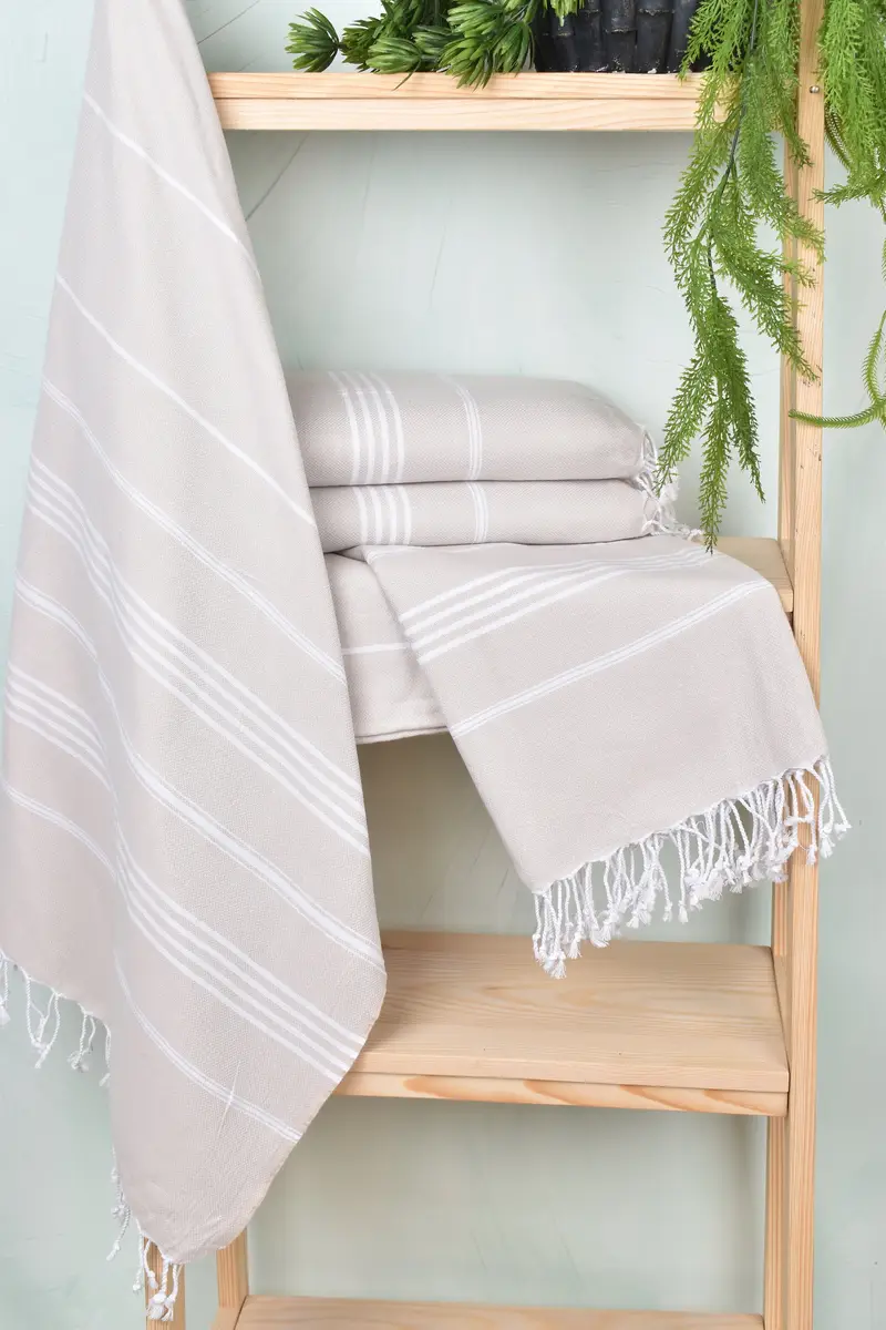 Personalized Gift, 70x40 Cotton Striped Towel, Girl Trip Party Favor, Christmas Gift, Sand-resistant towel, Bachelorette Party Items, Wedding Gift - 6