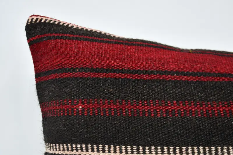 Turkish Kilim Pillow, Cushion, Ethnical Kilim Rug Pillow, Vintage Kilim Throw Pillow, 20x28 Red Pillow, Pattern Throw Cushion, Turkish Bench Pillow - 2