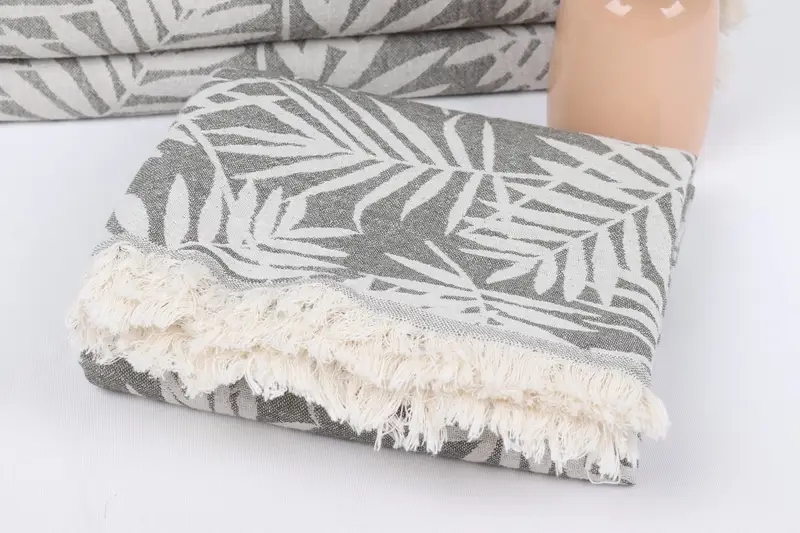 Turkish bath towel, Lightweight Turkish towel, Bachelorette Towel, Valentines Day Gift Idea, Home Decor Gifts, 64x40 Cotton Floral Patterned Towel - 6