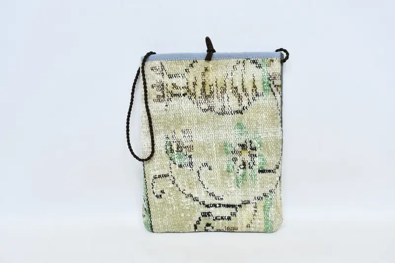 Ayarlanabilir Askılı, Vintage Motifli Yün Çapraz Askı Kilim Çanta