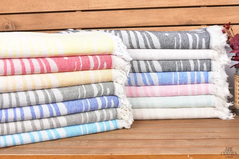 70x40 Cotton Floral Design Towel, Luxury towel, Beach Wedding Favor, Bachelorette Party Gifts Bridesmaids, Personalize Gift, Bridesmaid Gifts - 1