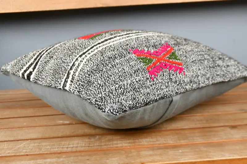 Retro Pillow Cover, 16x16 Gray Pillow Sham, Pillow for Sofa, Cushion Cover, Vintage Pillow, Vintage Kilim Pillow Pillow Case, Turkish Kilim Pillow - 3