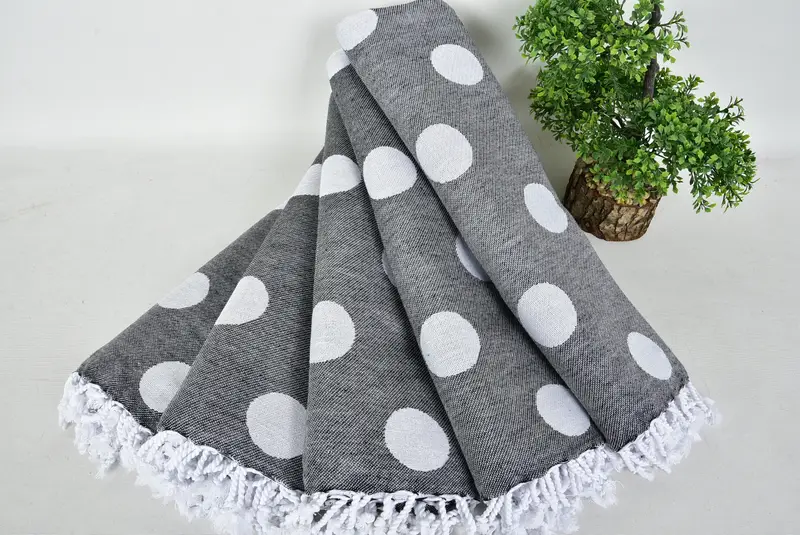 70x40 Cotton Polka Dot Towel, Extra large Turkish bath towel, Bachelor Party Gifts, Wedding Favors, Bridesmaid Gifts, Personalized Turkish Towel - 5