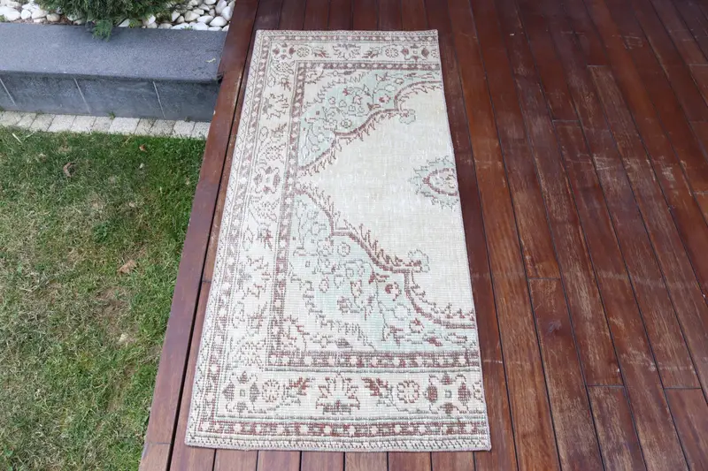 El Yapımı Bej ve Kahverengi Kareli Halı, 2,2x5 ft