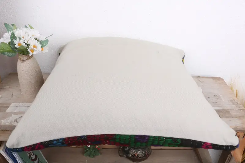 Neutral Pillow Sham, Home Decor Pillow, Ottoman Pillow Case, Cushion Case, Vintage Pillow, 18x18 Red Pillow, Couch Cushion Cover, Pillow for Couch - 7