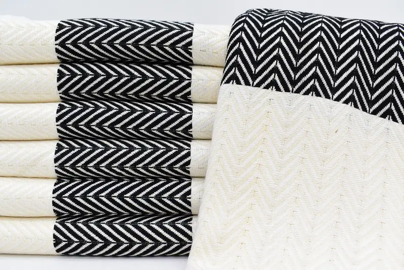 Gift For Mom, Beach towel, Turkish Towel Bulk, Monogrammed Beach Towel, Bachelorette Party Favors, Beach Towel Monogram, 70x40 Cotton Chevron Towel - 1