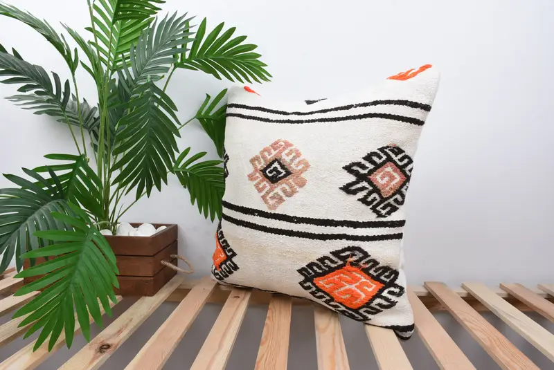 Oriental Cushion, 20x20 White Pillow, Vintage Cushion, Boho Pillow Sham Cover, Pillow Cover, Ethnical Kilim Rug Pillow, Boho Pillow - 5