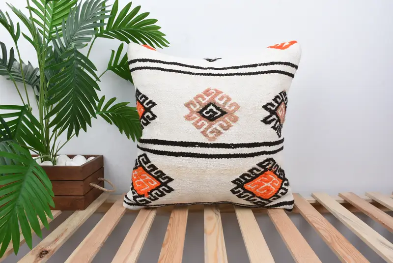 Oriental Cushion, 20x20 White Pillow, Vintage Cushion, Boho Pillow Sham Cover, Pillow Cover, Ethnical Kilim Rug Pillow, Boho Pillow - 1