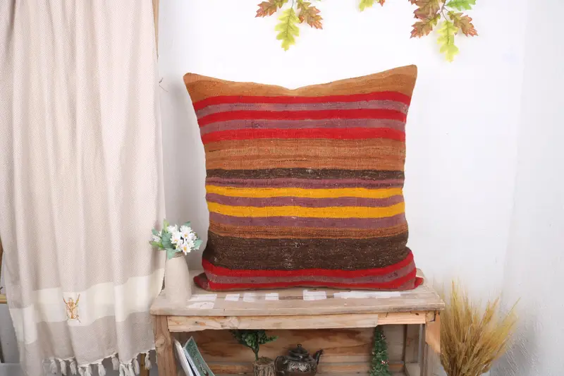 Kilim Pillow Cover, Vintage Throw Cushion Cover, Vintage Kilim Throw Pillow, Throw Kilim Pillow, Cotton Cushion, 28x28 Red Pillow, Pillow Sham - 1