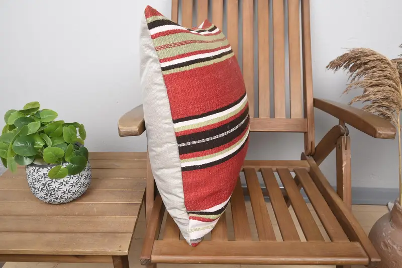 Interior Designer Pillow, Handmade Cushion Case, Home Decor Pillow, 20x20 Red Cushion Case, Kilim Pillow Cover, Pillow Case - 2