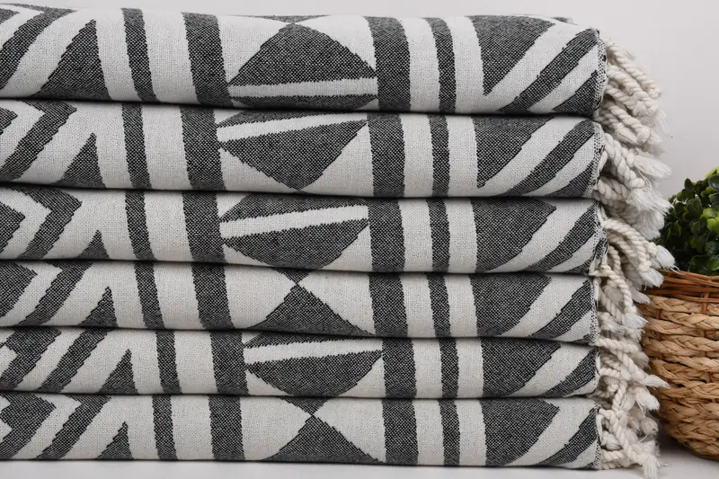 Best Friend Gift, Bachelorette Gifts, Gift Towel, Personalized Home Gift Wedding, 70x40 Cotton Geometric Towel, Custom Beach Towel, Peshtemal Towel - 2