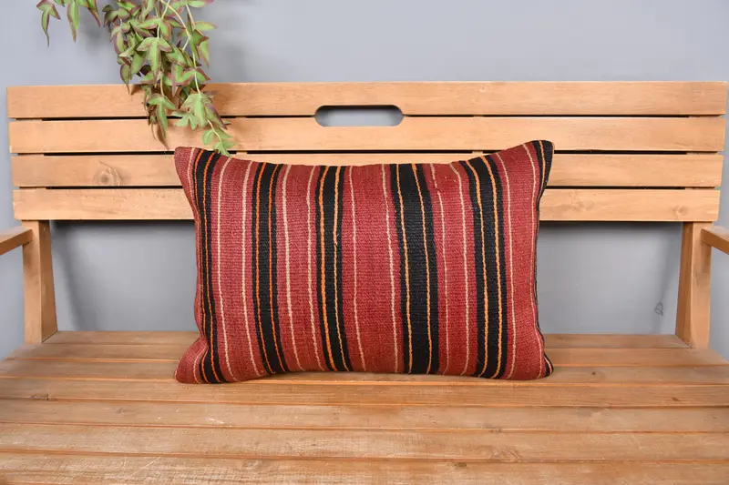 Nomadic Pillow Case, Pillow, Antique Pillows, Ethnical Kilim Rug Pillow, Turkish Kilim Pillow, 16x24 Red Pillow, Oriental Cushion Cover - 6