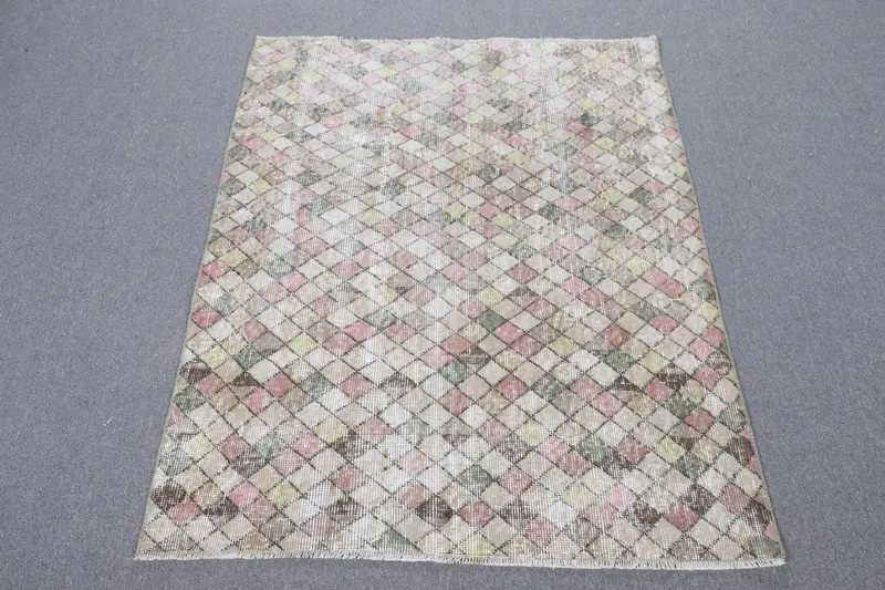 Vintage 3.4x4.3 ft Rug, Small Turkish Rug, Pink Green Solid Wool Rug - 1