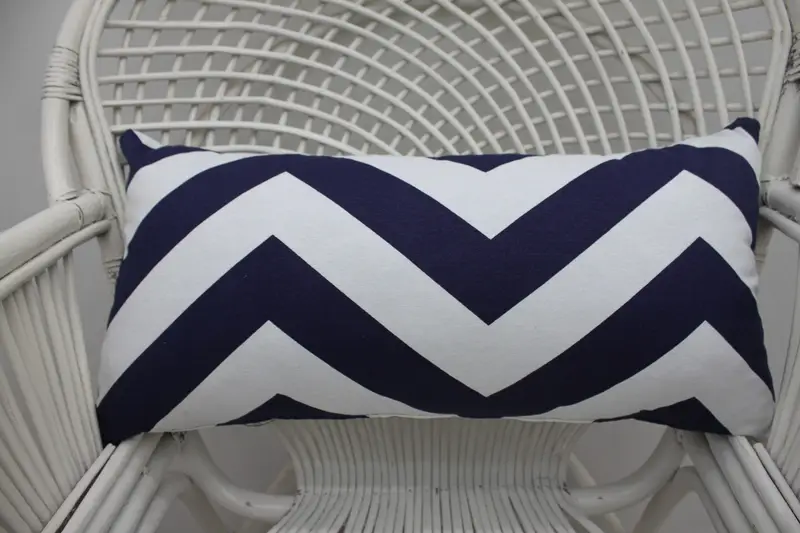 Almohada de tiro Kilim hecha a mano, almohada vintage bordada de 12x24