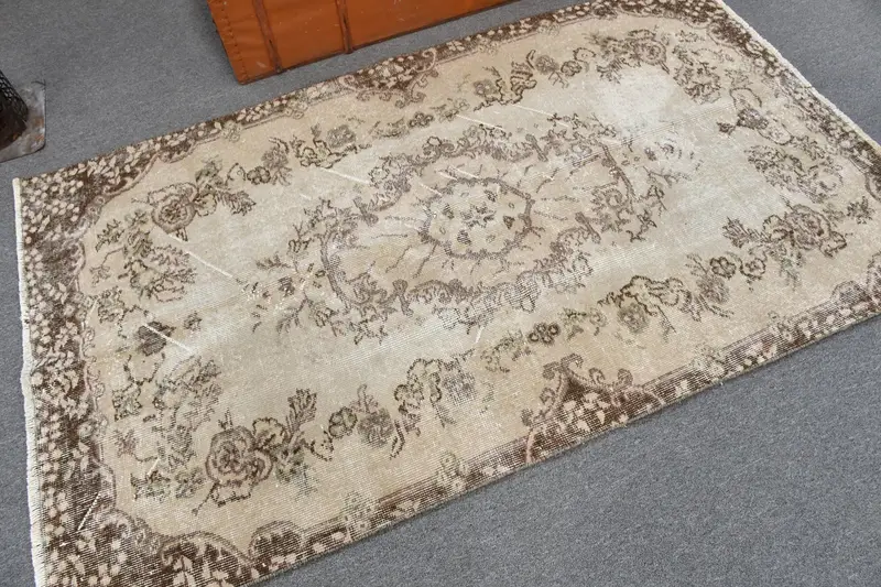 3,7x6,4 ft Teppich, türkischer Vintage Teppich, braun grau gestreifter Wollteppich - 1