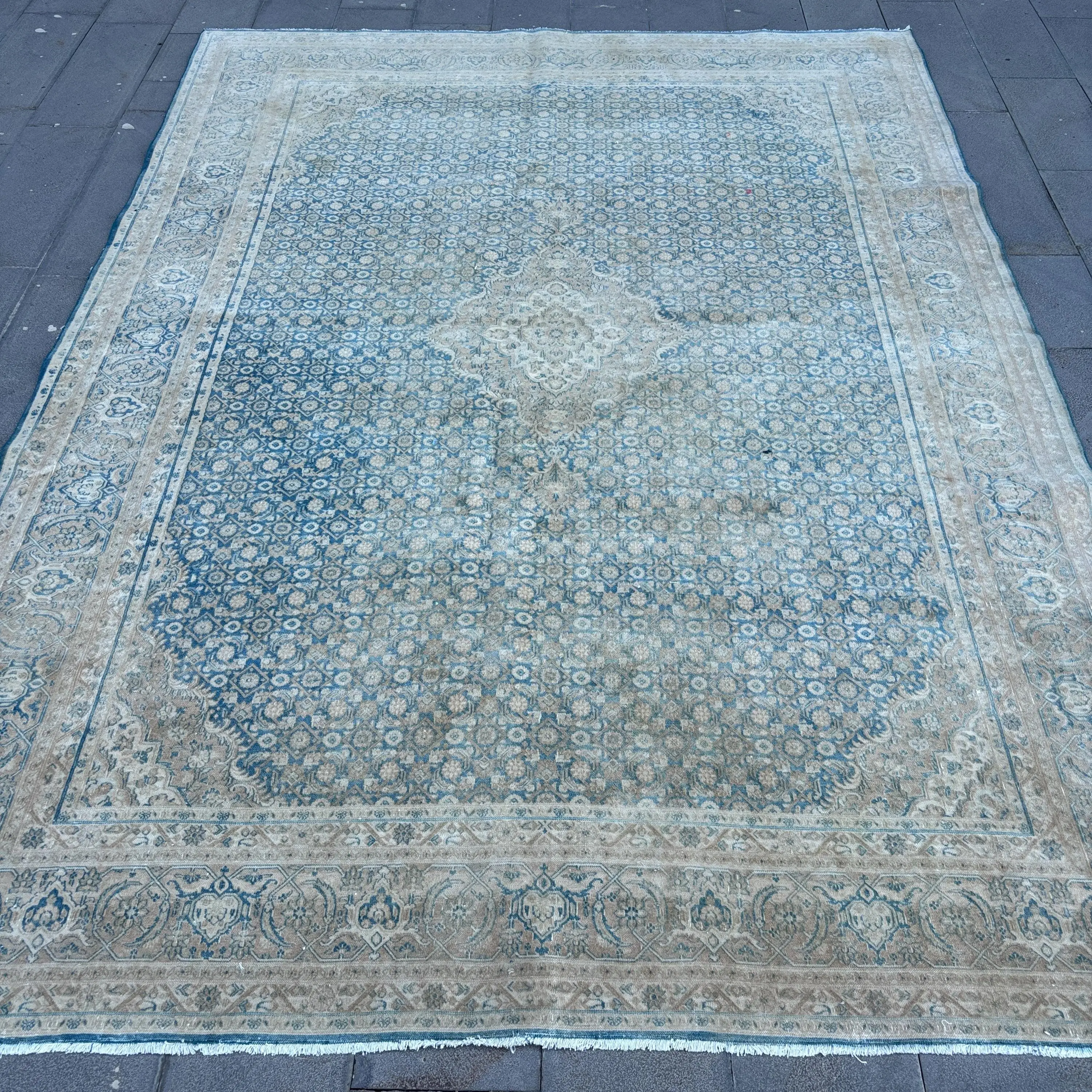 Turkish Vintage Oversize Rug 8.6x12.2 ft (261x371 cm), Blue Rug - 1