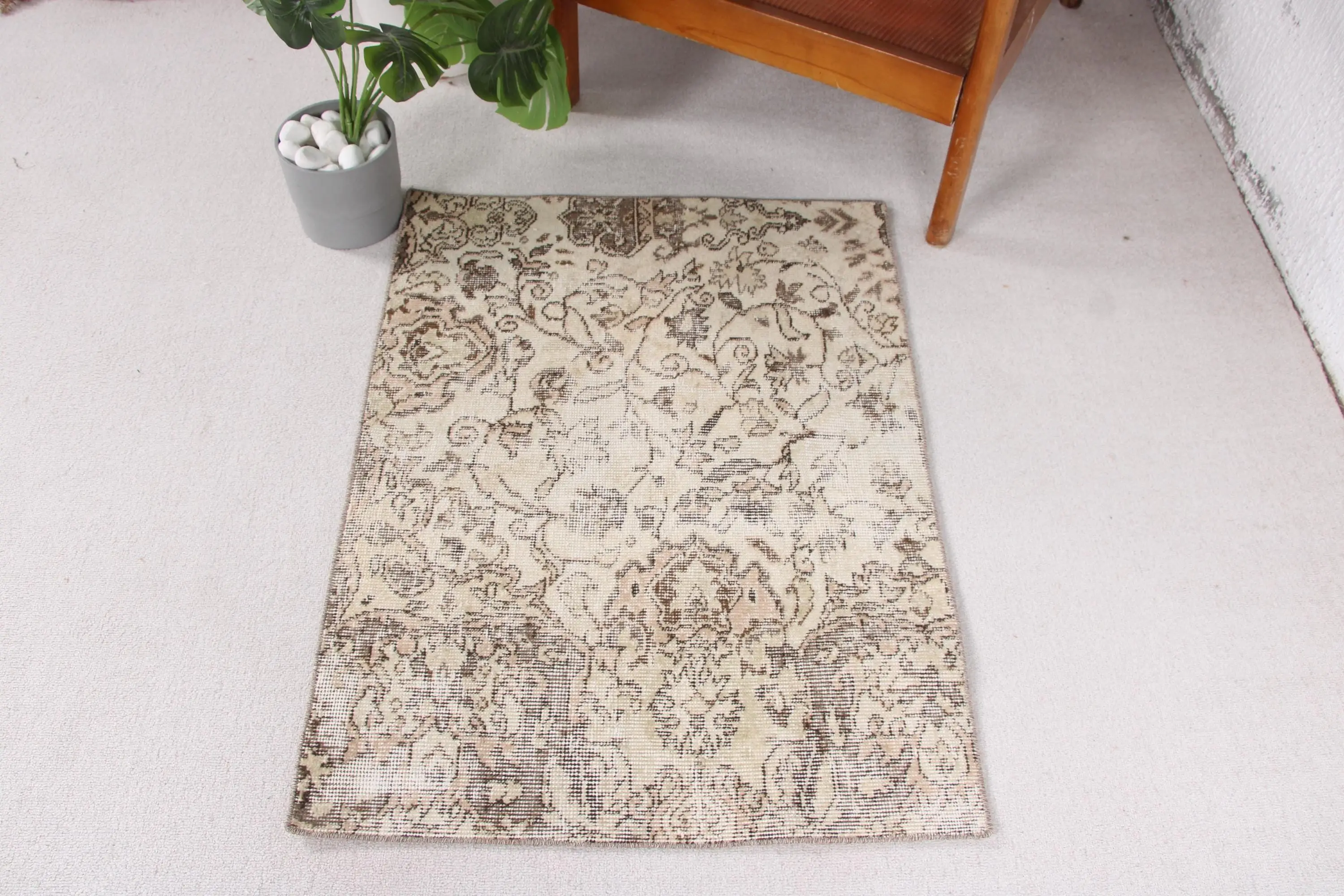Vintage Rug, 2.4x3.2 ft Small Rug, Brown White Wool Rug - 1