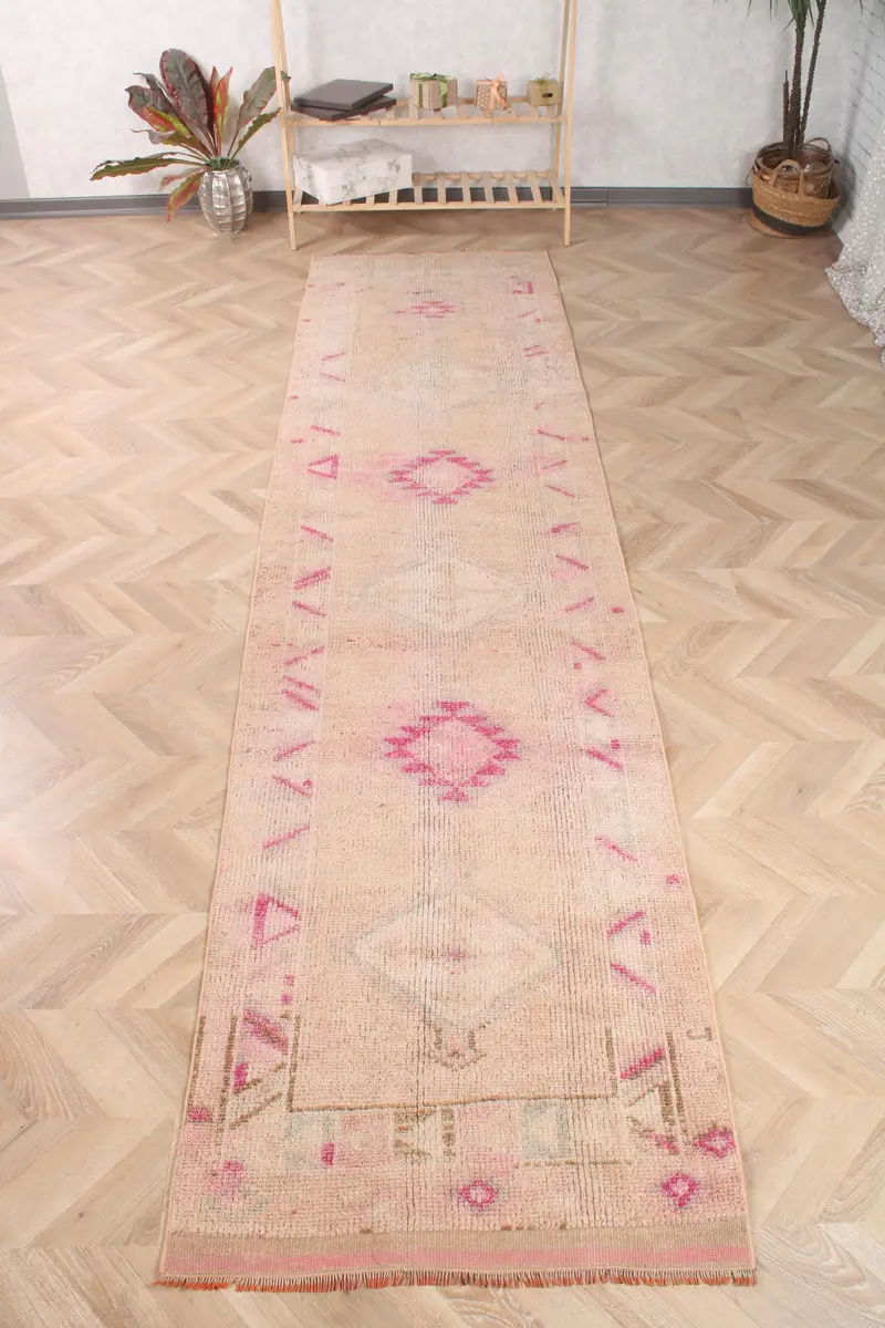 Alfombra Herki de 2,8x11,5 pies, alfombra turca vintage, alfombra Ombré beige rosa - 1