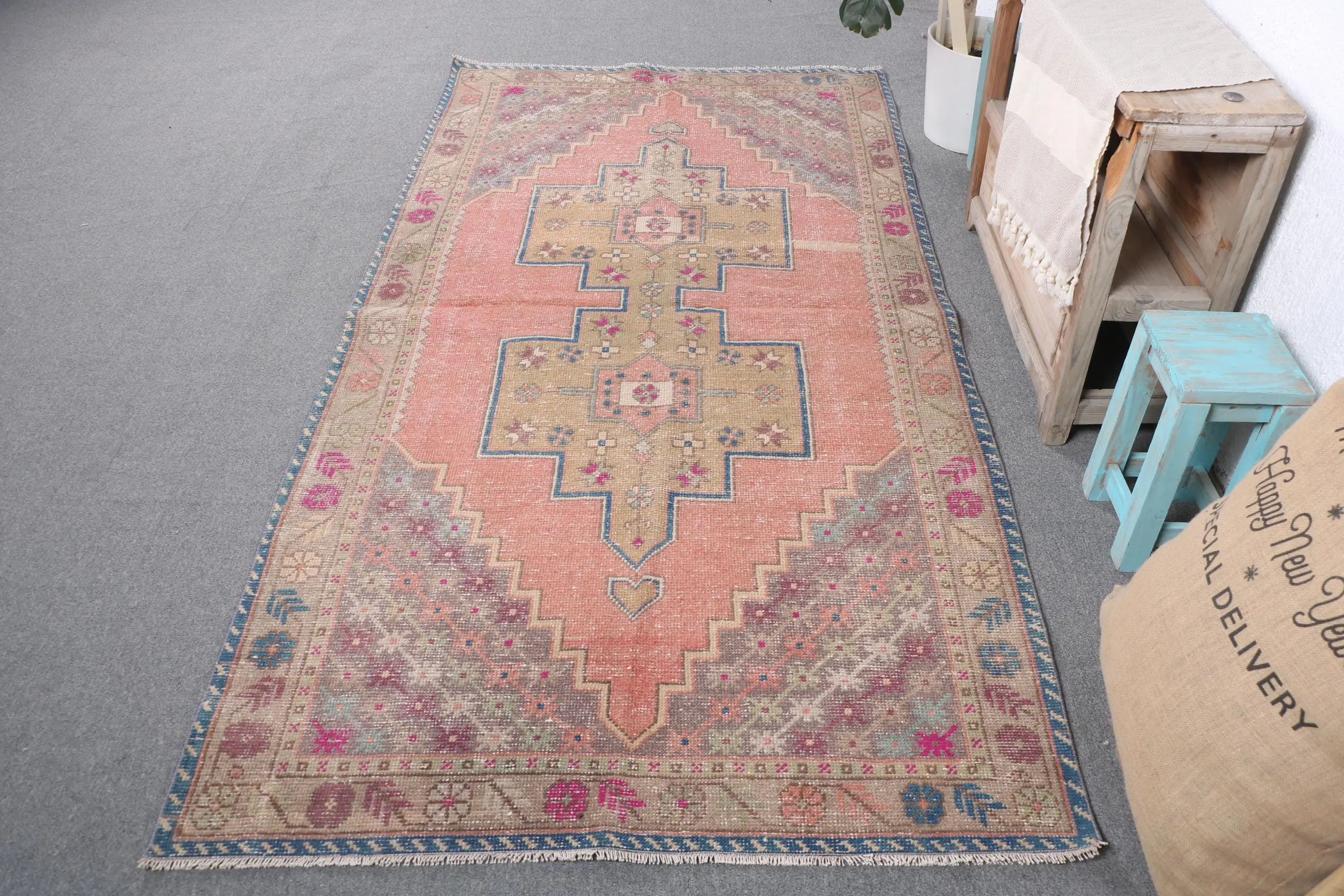 4x7.8 ft Turkish Rug, Red Floral Vintage Rug Wool - 1