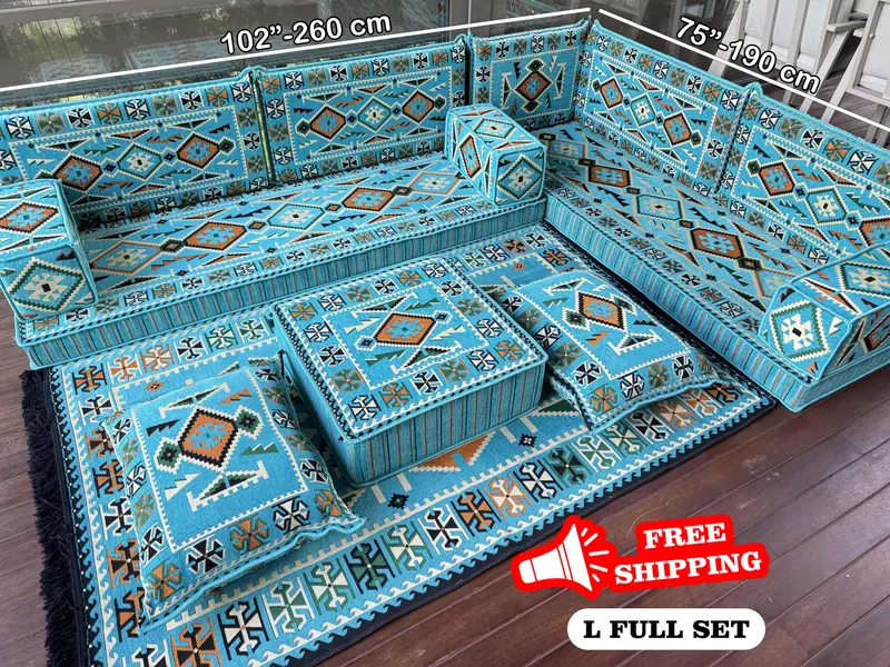 ボヘミアン ブルー & ブラック オットマン、キリム風のセクショナル オットマン