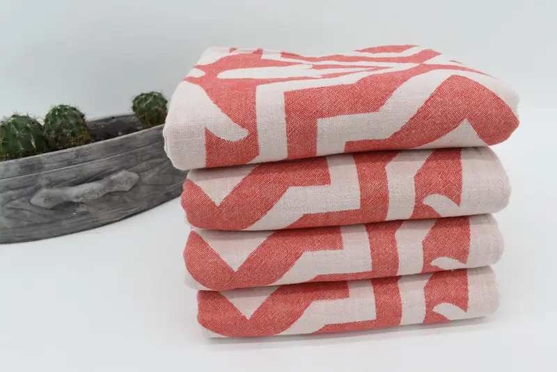 Wedding Gift, Peshtemal, Home Decor Gifts, Thin towel, Best lightweight Turkish towel for travel USA, 68x36 Cotton Tulip Patterned Towel - 7