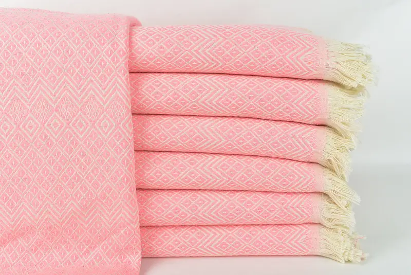 Turkish Towel Bright Pink Diamond, 40x71 Inches, Beige, Turkish Cotton