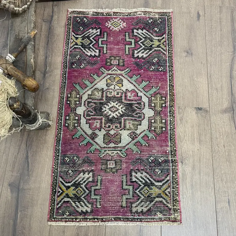 Mor & Bej Çizgili Halı, 1.5x2.9 ft Zarif Dekor