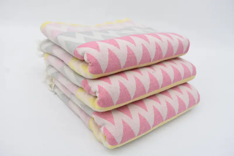 Bridesmaid Gift, Pool Towels, Embroidery Towel, Wedding Gift Ideas, 70x40 Cotton Zigzag Design Towel, Bachelorette Party Gift, Hammam towel - 4