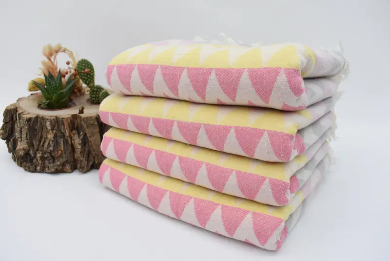 Bridesmaid Gift, Pool Towels, Embroidery Towel, Wedding Gift Ideas, 70x40 Cotton Zigzag Design Towel, Bachelorette Party Gift, Hammam towel - 3