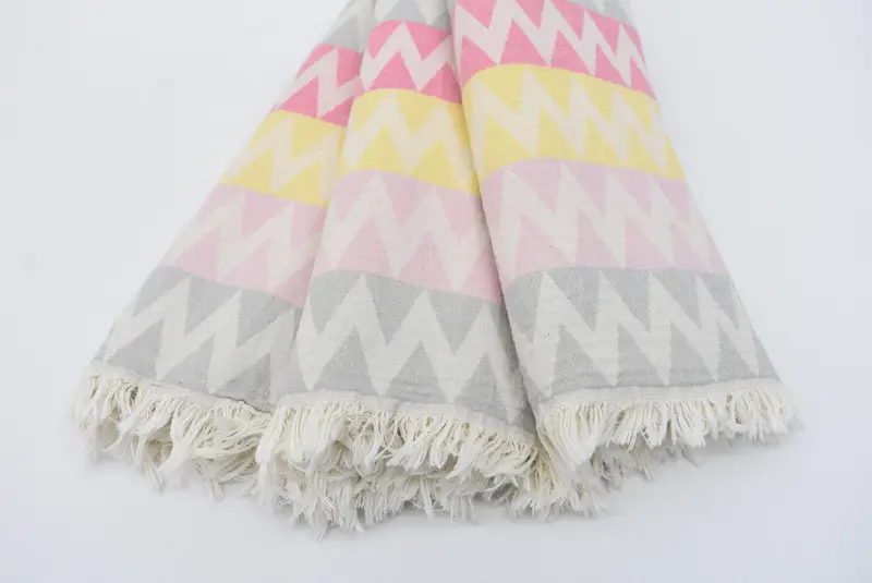 Bridesmaid Gift, Pool Towels, Embroidery Towel, Wedding Gift Ideas, 70x40 Cotton Zigzag Design Towel, Bachelorette Party Gift, Hammam towel - 2