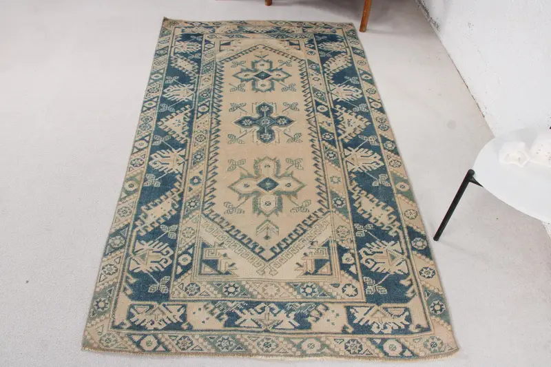 Handmade Beige & Blue Rug, 3,1x6,6 ft Patchwork