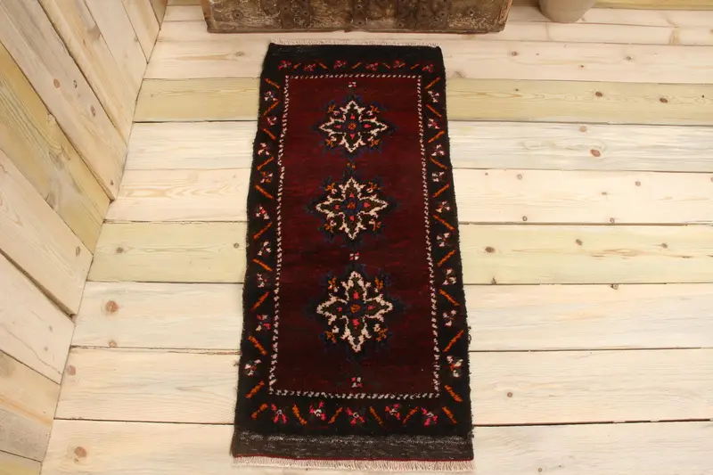 手作りのレッド&ブルーラグ、1.2x0.3フィートのボタニカルデザイン