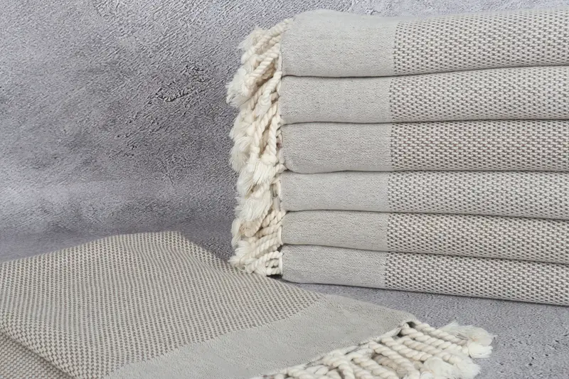 Sand-resistant towel, Personalized Home Gift Wedding, Custom Towel, Engagement Gift, 70x40 Cotton Geometric Towel, Quick-Dry Beach Towel - 2