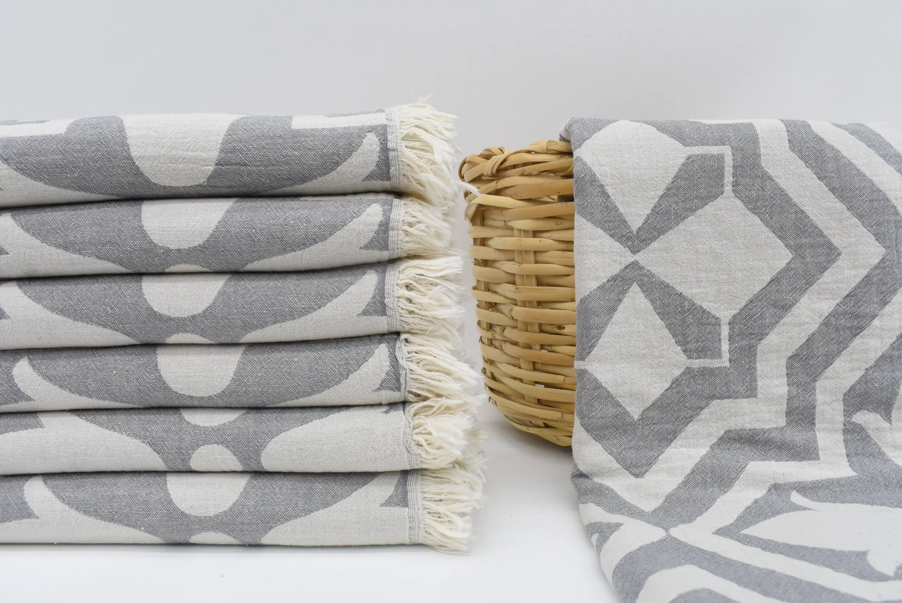 Personalized Dark Gray Tulip Patterned Peshtemal Towel, 67x36 Inches - 1