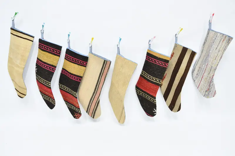 Patrón de adornos navideños, calcetín de dulces de 8 pulgadas de ancho