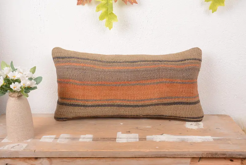 Orange & Beige gestreiftes Wurfkissen, 12x20 besticktes Kissen