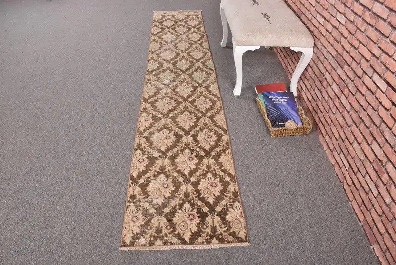 Vintage türkischer Teppich 1,8x9,6 ft (55x293 cm), Oushak Brown Ombré Teppich - 1