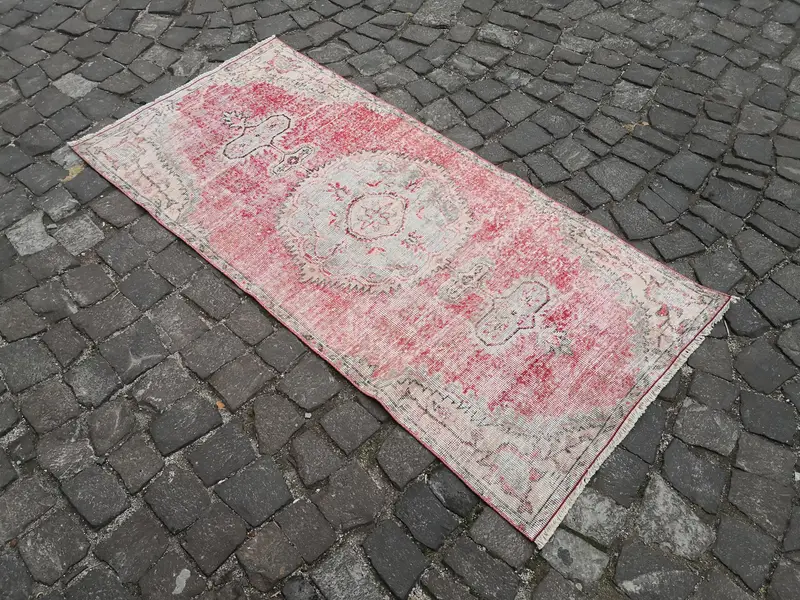 Vintage Rug, 2.8x5.9 ft Accent Turkish Rug, Oushak Red Gray Check Rug - 1